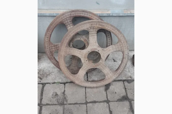 Колесо направляющее ДТ-75. (Ленивец)- фото № 1