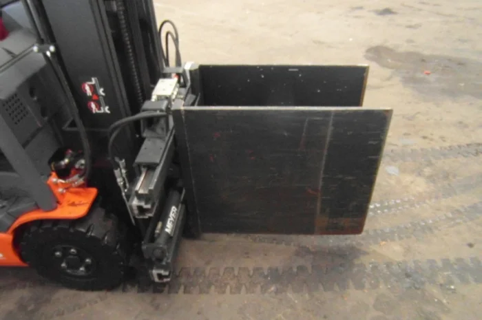 Захват для вилочного погрузчика Meyer 3-0302K, захват для коробов, бытовой техники бу- фото № 5