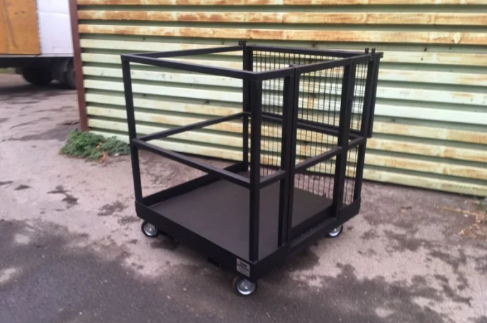 Монтажна платформа коліщатками- фото № 2