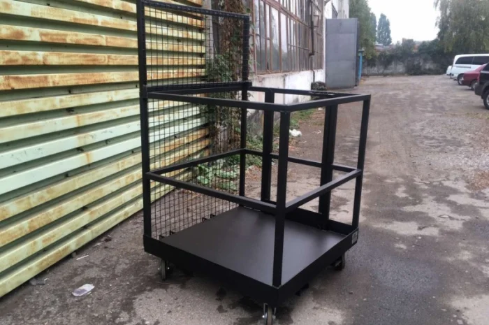 Монтажна платформа коліщатками- фото № 4