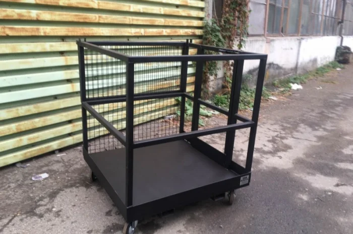 Монтажна платформа коліщатками- фото № 5