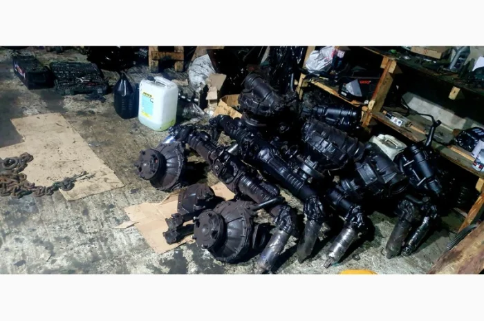 Мости мотори коробки та, інше по мтз- фото № 9