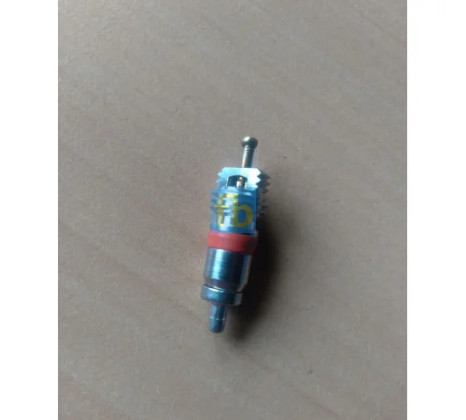 Золотник автокондиціонера BMW Mercedes Volkswagen M8*1- фото № 2