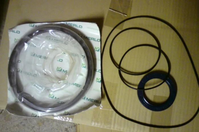 042077 Ремкомплект бортового редуктора Мерло- фото № 1