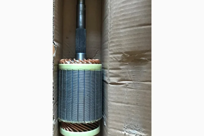 Статор (обмотка), втягивающее реле, якорь, щетки, щеточный узел стартера двигателей WD615- фото № 3