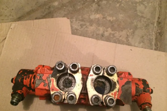 ATLAS. Запчасти на Atlas 1304, 1404, 1504, 1604, 1704, 1804- фото № 6