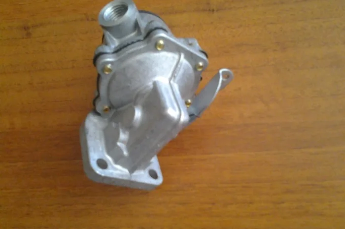 DEUTZ. Запчасти на двигатель diesel «DEUTZ» F4L912, BF4L913, F6L912, BF6L913- фото № 11