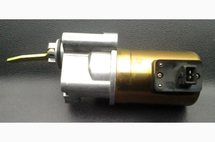 DEUTZ». Стартера, генераторы для двигателей DEUTZ.Запчасти- фото № 4