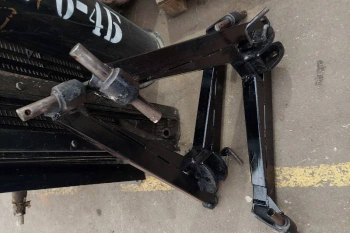 Автосцепка, треугольник навески мтз, юмз- фото № 1