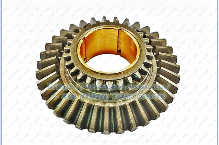 Шестерня реверса КПП Т-25А (25.37.030-1) Z=35/26 коническая промежуточного вала- фото № 1