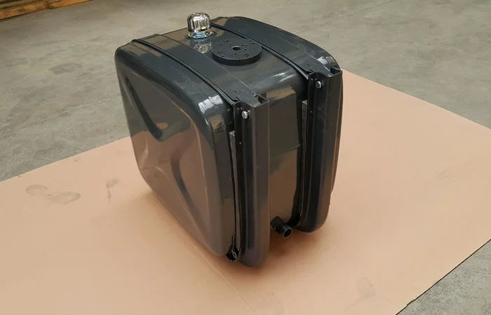 Бак гидравлический (гидробак) бокового крепления 160 л железный (50х50х64)- фото № 1