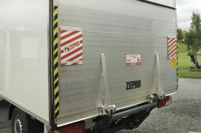 Гидроборт Zepro серии Z 75, ZN 75, ZL 75, Z 75, ZNU 75, ZLU 75 грузоподъемностью 750 kg- фото № 2