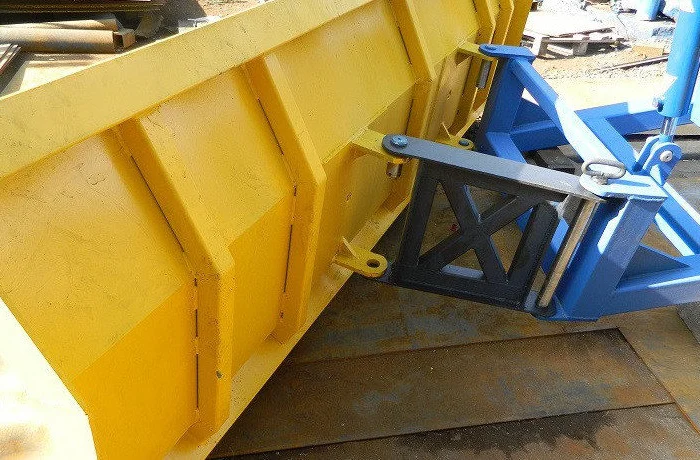 Снегоочиститель (снегоотвал) на трактор МТЗ, ЮМЗ, Т-150- фото № 4