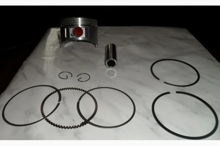 Продам поршневой комплект 168F- фото № 2