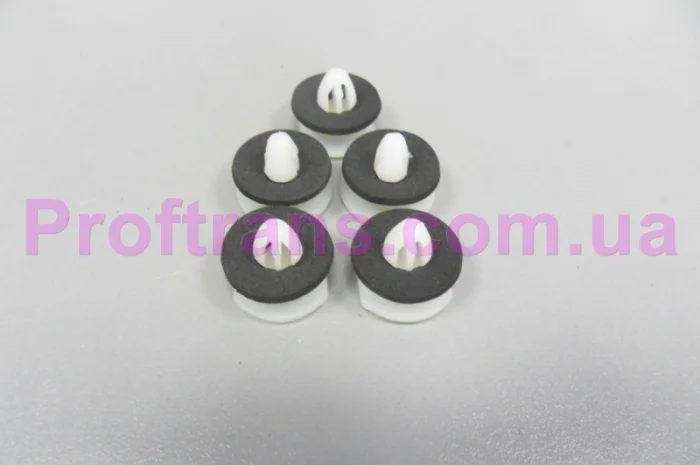 504101707 Клипса крепления внешней обшивки IVECO DAILY 00-14 Ивеко Дейли ROM C60352- фото № 1