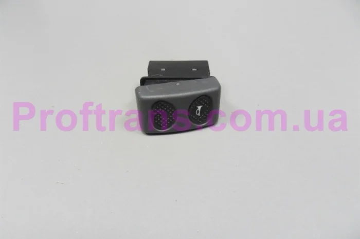 504096584 Кнопка звукового сигнала Iveco Eurocargo 04-, STRALIS -07 Ивеко Єврокарго- фото № 1