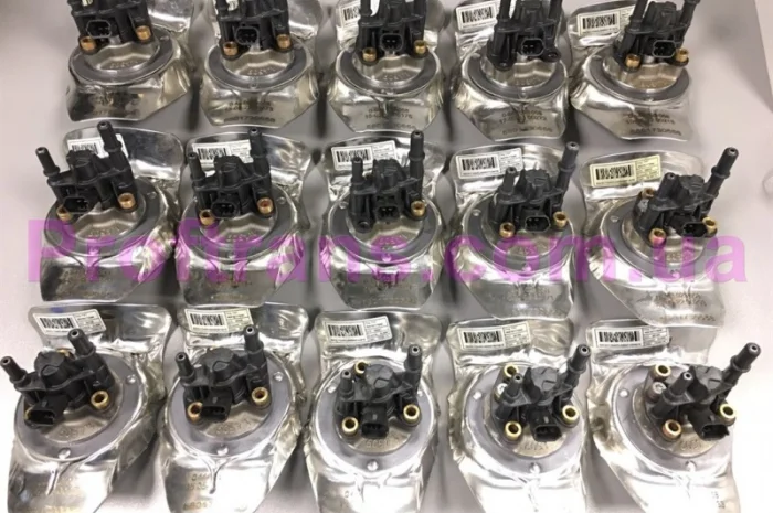 Модуль дозировки форсунка AdBlue эдблю Renault Kerax 0444023017, 0444023008, 0444023009- фото № 2