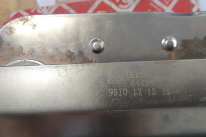 Масляный радиатор Febi 44425, Масляный радиатор 51056010179 Man TGL/TGM- фото № 4