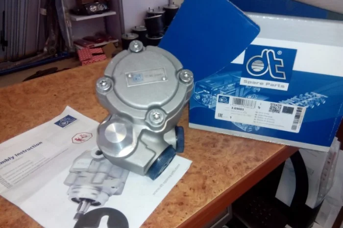 81.47101.6136 Насос Гур Man Tga, Tgs, Tgx, Neoplan Cityliner- фото № 1