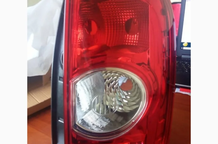 Ліхтар задній правий renault duster 265500033R- фото № 1