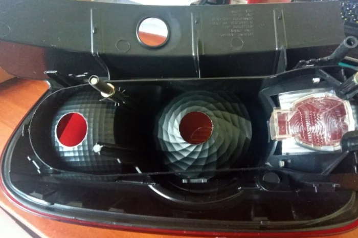 Ліхтар задній правий renault duster 265500033R- фото № 4