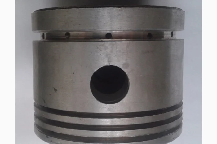 Поршень компрессора автобуса Икарус 76( Р2 )- фото № 5