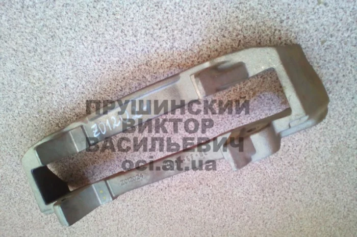 Скоба суппорта Z012024, K004099, SK7000, 212600, RZ04B03070 Knorr-Brem- фото № 3