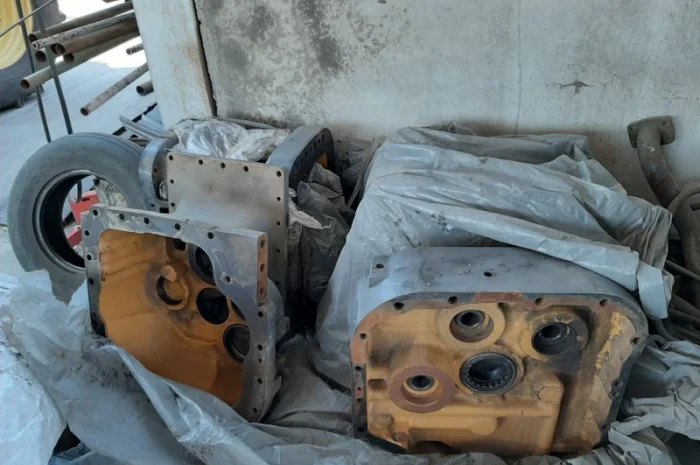 Запчасти на трактор CAT CHALLENGER 55, Claas Challenger 55- фото № 9