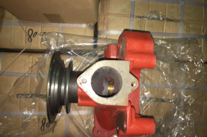 260-1307116 насос водяной со шкивом Д-260- фото № 1