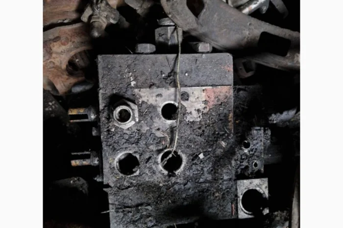 Розбір автокрана Краз 255 93 р.в., вантажопідйом 22 т- фото № 10