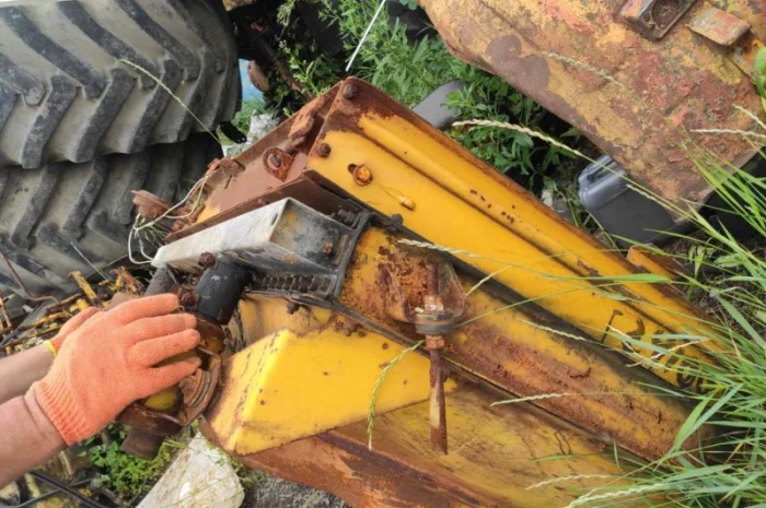 Радіатор охолодження та масляний на Кіровець К-700А- фото № 1