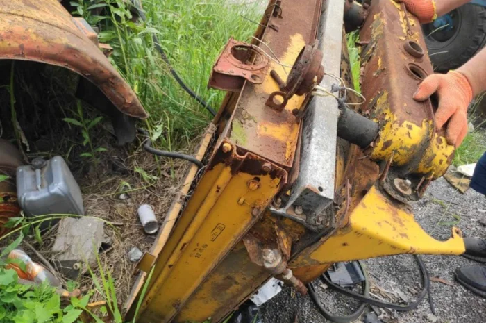 Радіатор охолодження та масляний на Кіровець К-700А- фото № 4