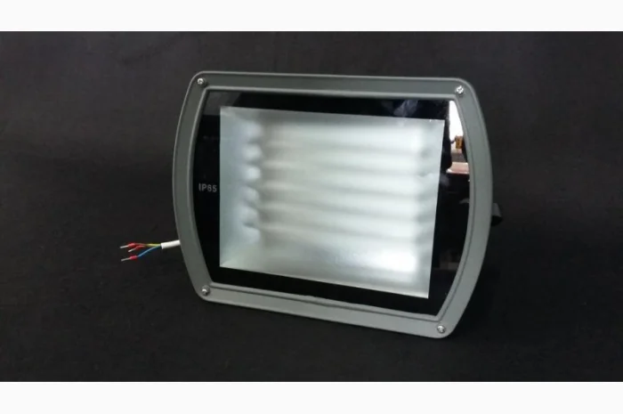 Светодиодные прожектора. LED прожектор. Светодиодный светильник- фото № 2