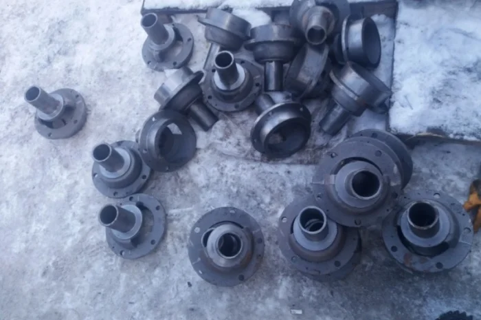 Стакан выжимного подшипника Т-150 ЯМЗ- фото № 1