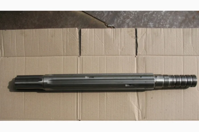 Вал вторичный Т-150 ХТЗ- фото № 1