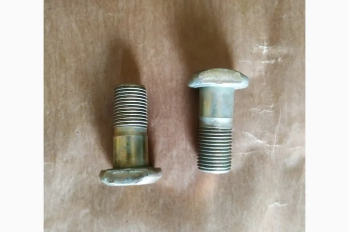 Болт карданный Т-150 (короткий) 125.36.113-1- фото № 2