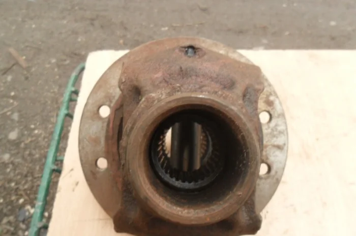 Новые оригинальные чашки заднего редуктора в сборе ВОЛГА ГАЗ 21, 24- фото № 3