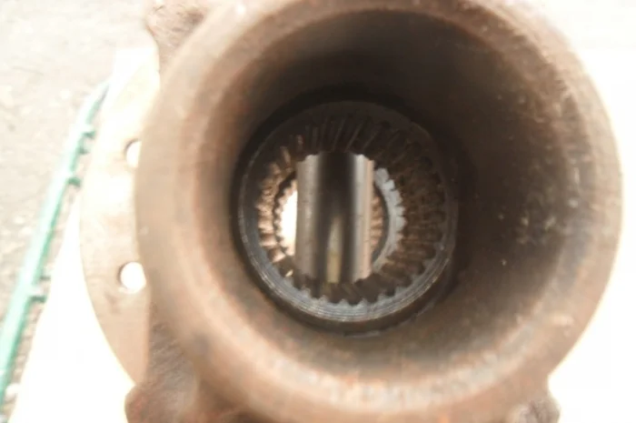 Новые оригинальные чашки заднего редуктора в сборе ВОЛГА ГАЗ 21, 24- фото № 4