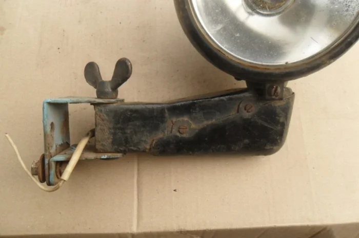 Оригинальный кронштейн и фароискатель газ 69, 66, уаз- фото № 2