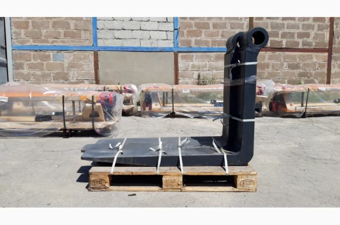 Вилы для погрузчика Komatsu FD160E, размер 200х90х1215 (16т) (пара)- фото № 4