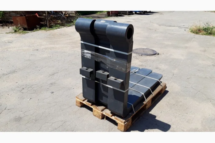 Вилы для погрузчика Komatsu FD160E, размер 200х90х1215 (16т) (пара)- фото № 5