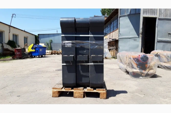 Вилы для погрузчика Komatsu FD160E, размер 200х90х1215 (16т) (пара)- фото № 7