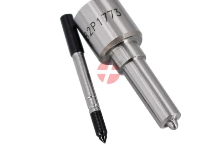 Diesel Fuel Injector Nozzles RE533501 Diesel Fuel Injector Nozzles RE533608- фото № 1