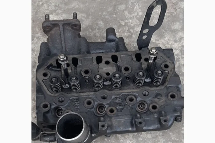 Головка блока двигателя Yanmar Tk3.66- фото № 2