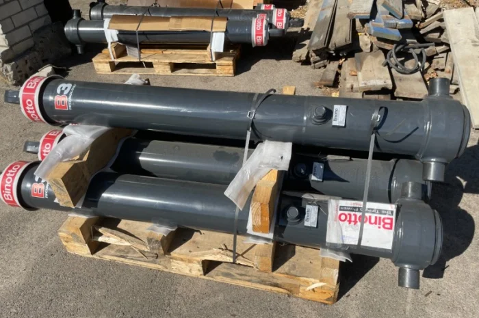 Гидроцилиндр для самосвала полуприцепа Binotto- фото № 1