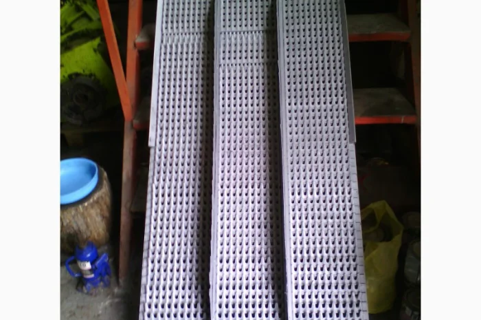 Запчасти к комбайнам Claas Lexion, Mega, Dominator- фото № 13