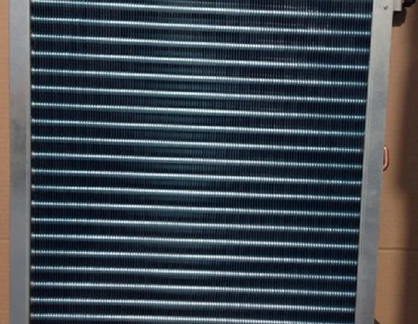 Конденсатор радиатор кондиционера комбайна Славутич Нива Лан Клаас Бизон- фото № 1