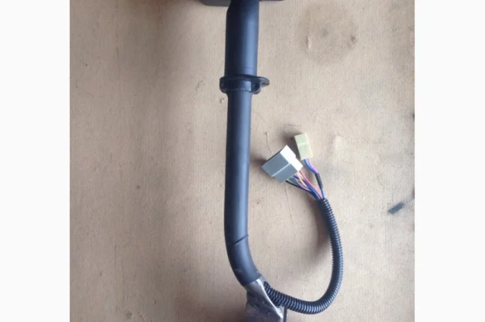 Клавиша переключатель П150 Пульт электрогидравлики комбайн Дон 1500 (Не фиксированная)- фото № 1