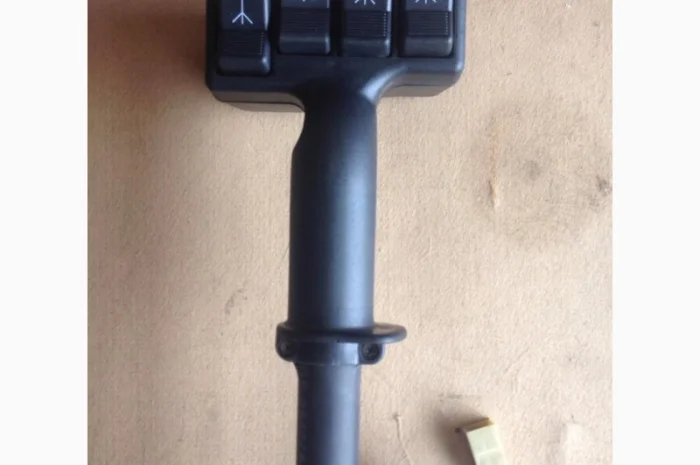 Рычаг управления ГСТ движением комбайна Дон 1500Б- фото № 1