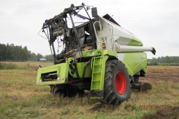CLAAS TUCANO 320 на запчасти 2011  года- фото № 2